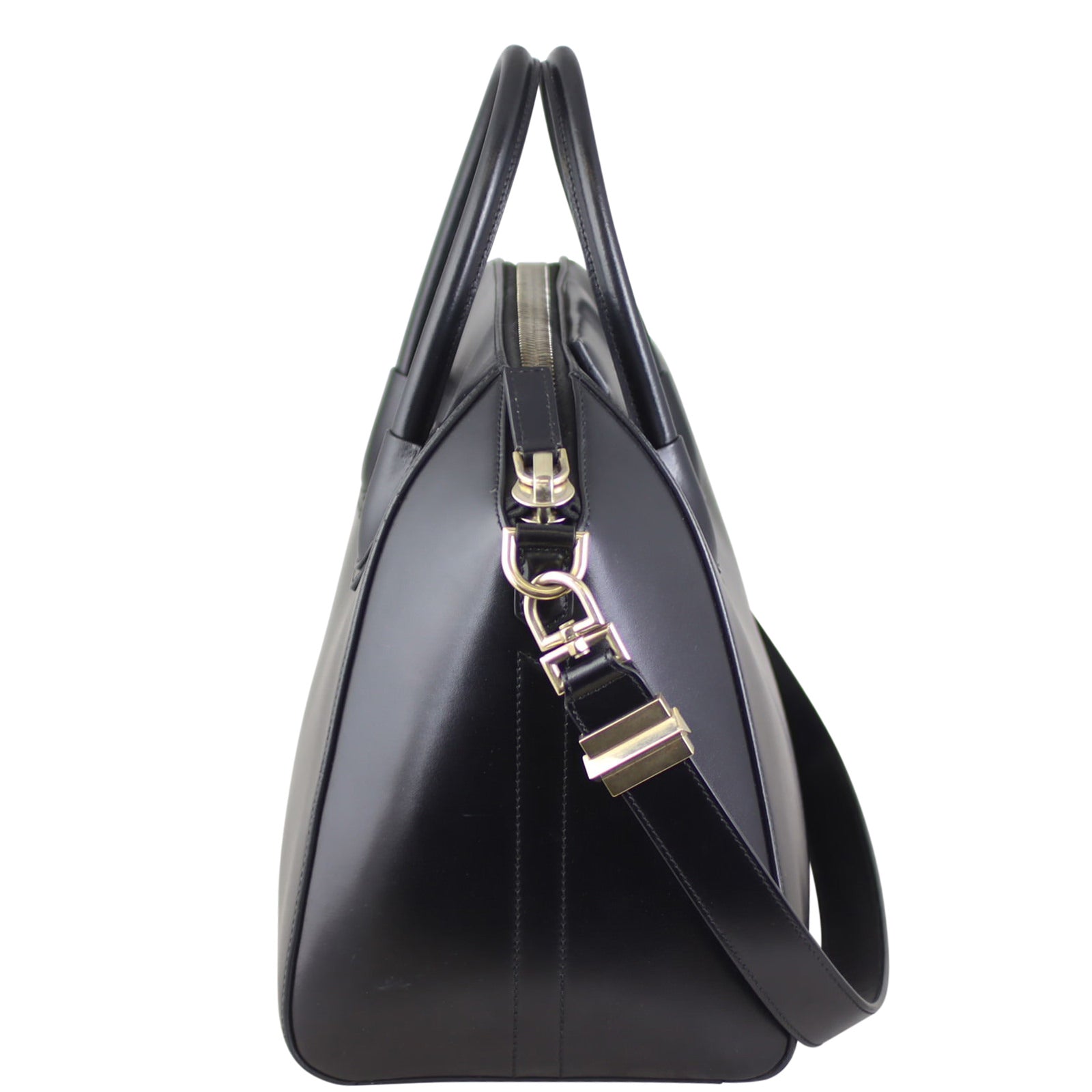 Givenchy Antigona Medium Right