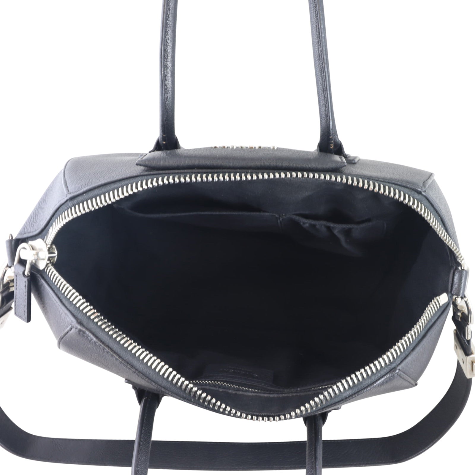 Givenchy Antigona Medium interior