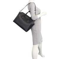 Givenchy Antigona Medium Mannequin