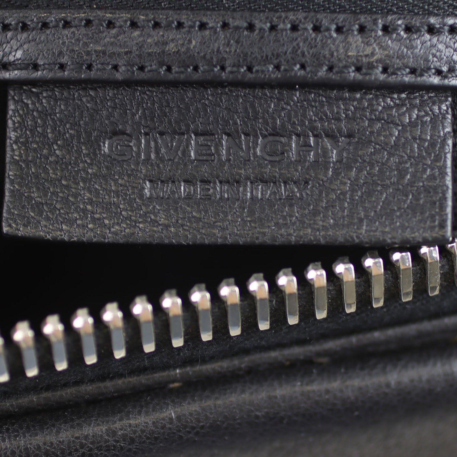 Givenchy Antigona Medium Stamp
