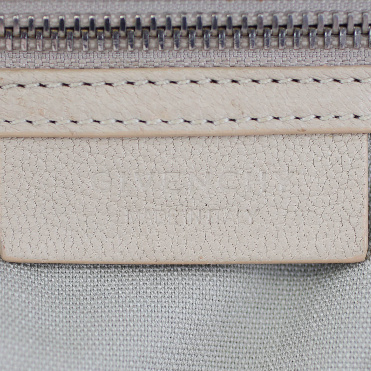 Givenchy Antigona Medium Stamp