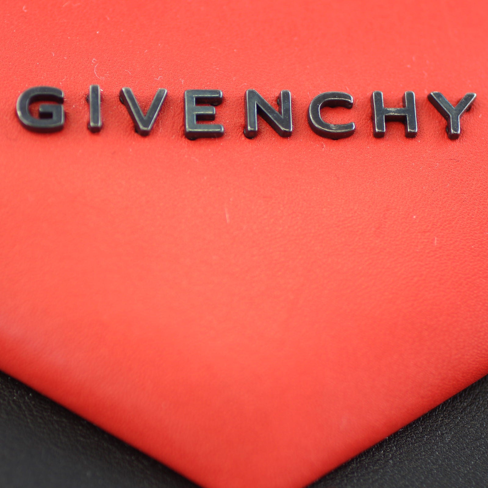 Givenchy Antigona Medium Star Embossed Exterior