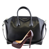 Givenchy Antigona Medium scale