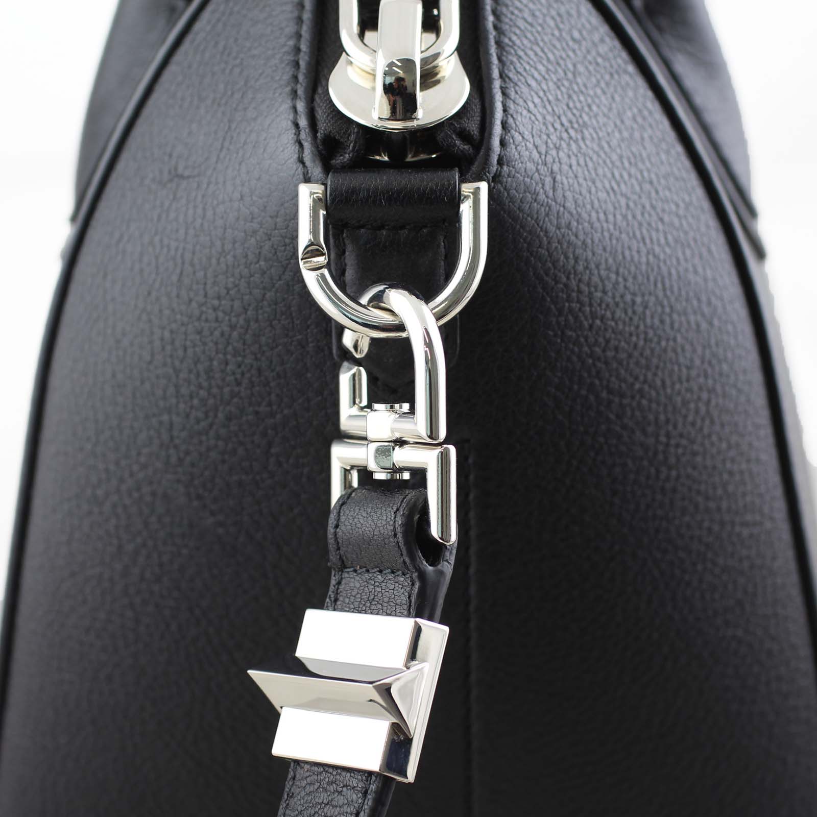 Givenchy Antigona Small Hardware