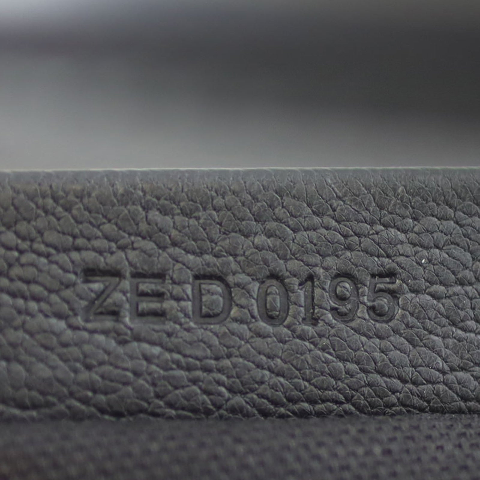 Givenchy Antigona Small Code