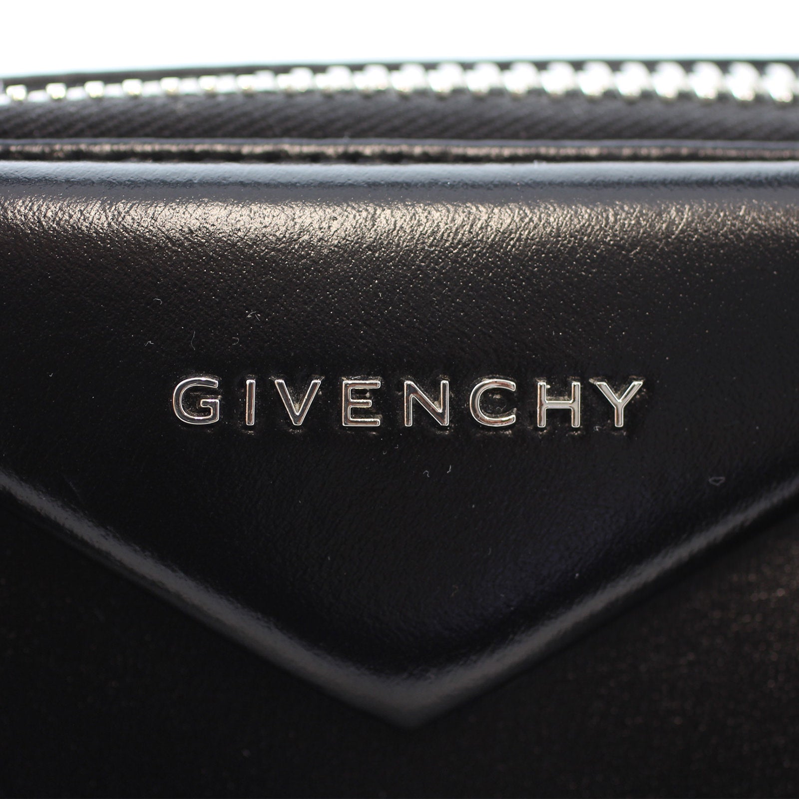 Givenchy Antigona Small Lettering