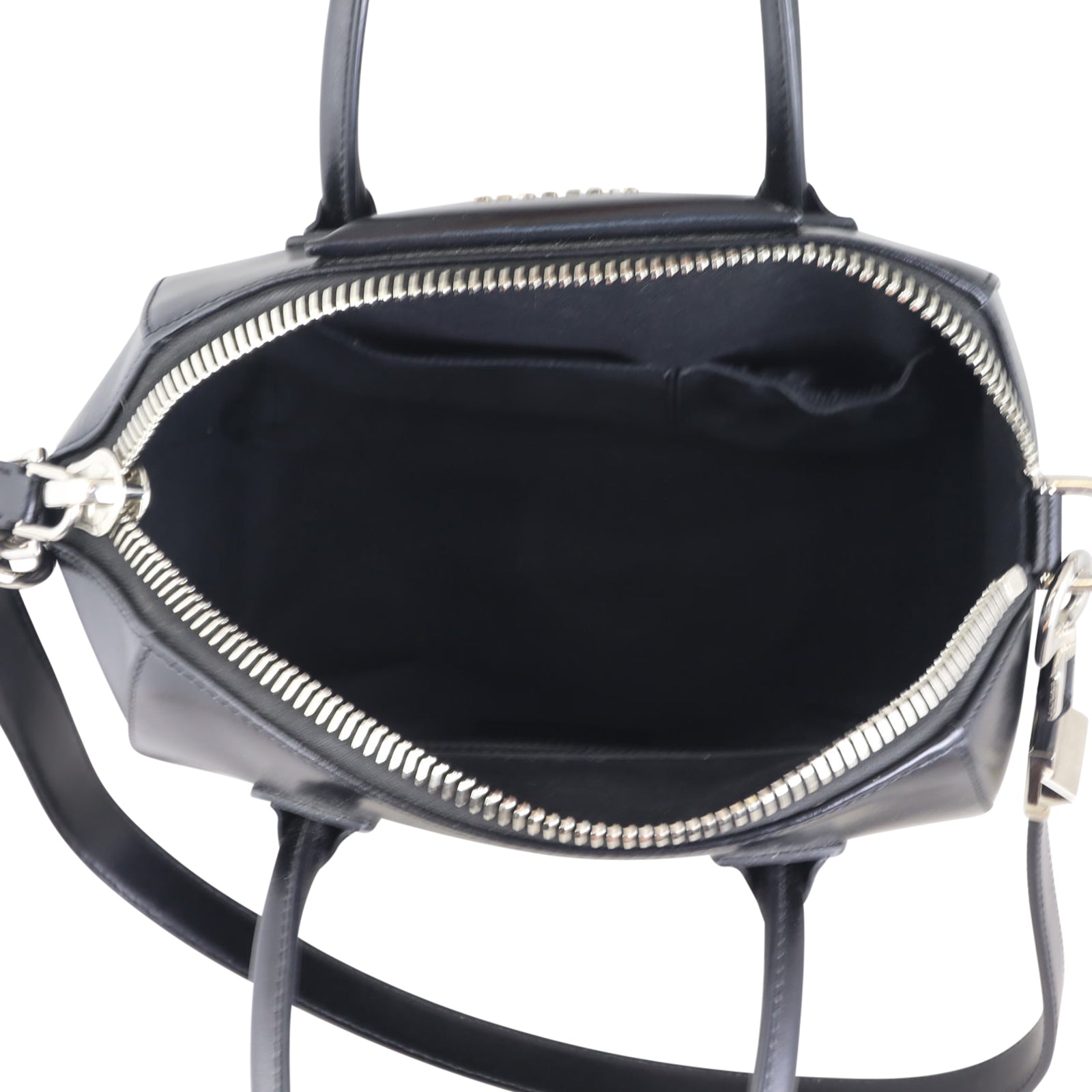 Givenchy Antigona Small Whole interior