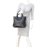 Givenchy Easy Tote Mannequin