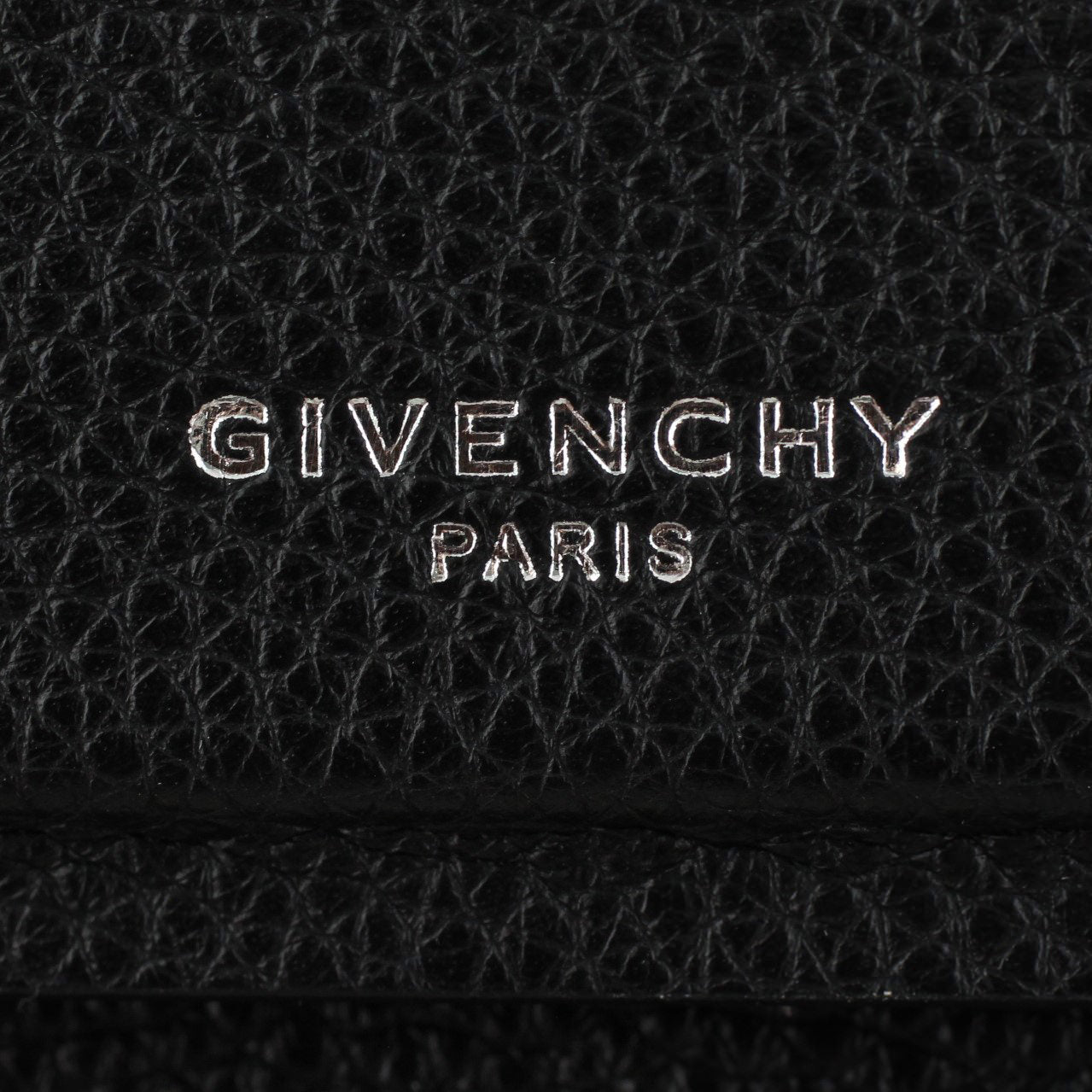 Givenchy Horizon Nano Exterior
