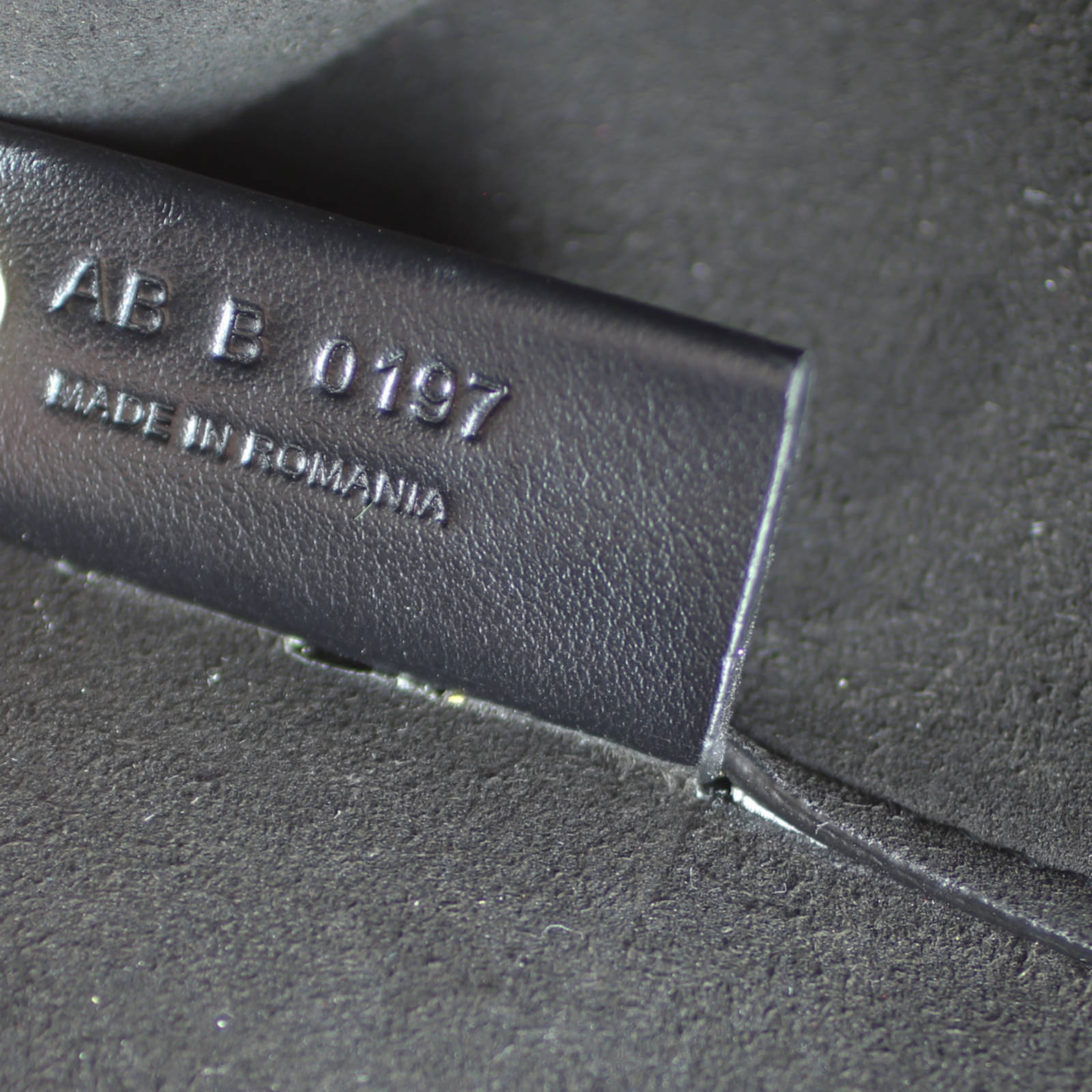 Givenchy Neo Stargate Tote Small Code