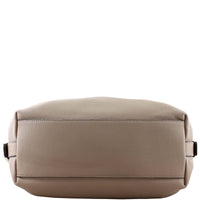 Givenchy Nightingale Medium Base