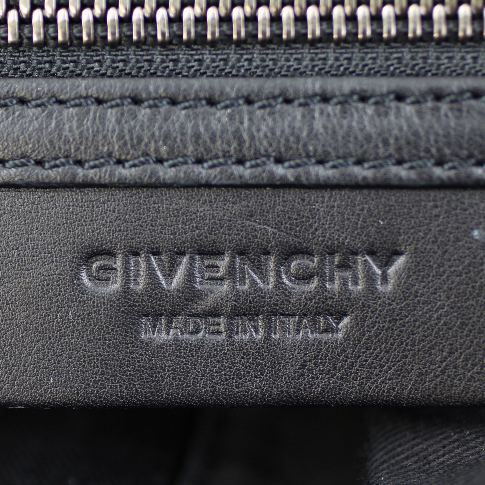 Givenchy Nightingale Large Stamp