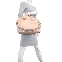 Givenchy Nightingale Medium mannequin