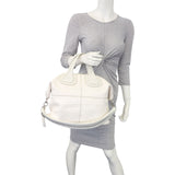 Givenchy Nightingale Medium mannequin