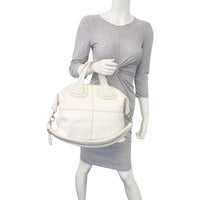 Givenchy Nightingale Medium mannequin