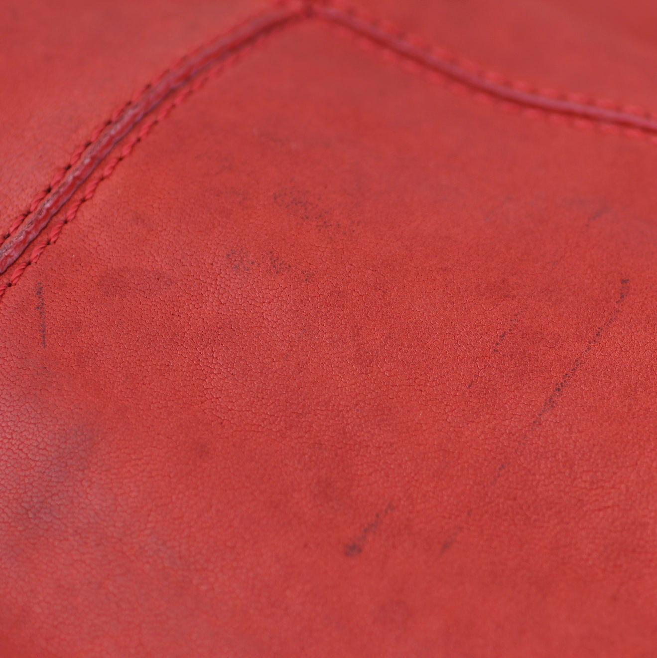 Givenchy Nightingale Medium Stain