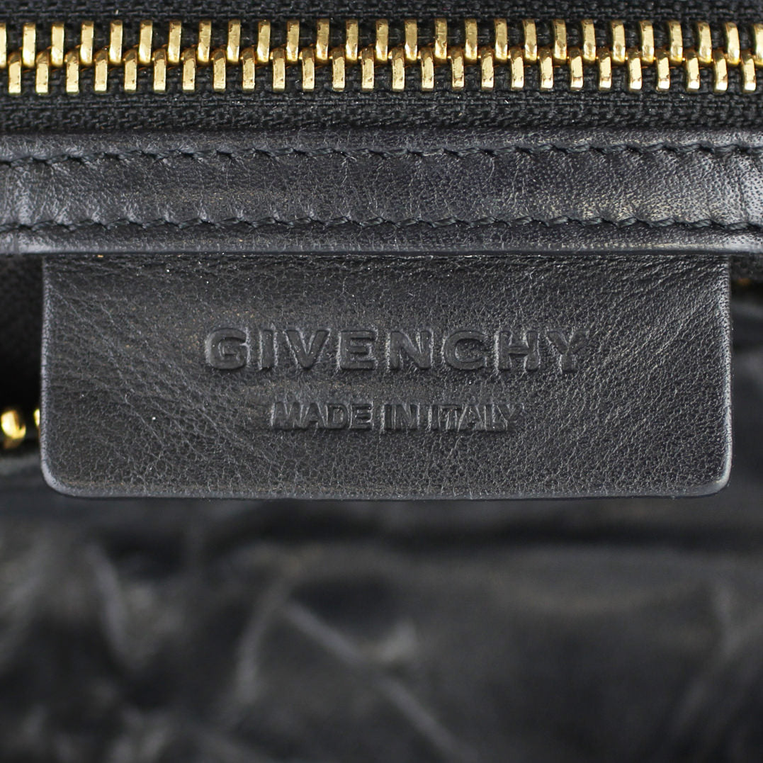 Givenchy Pandora Medium Stamp