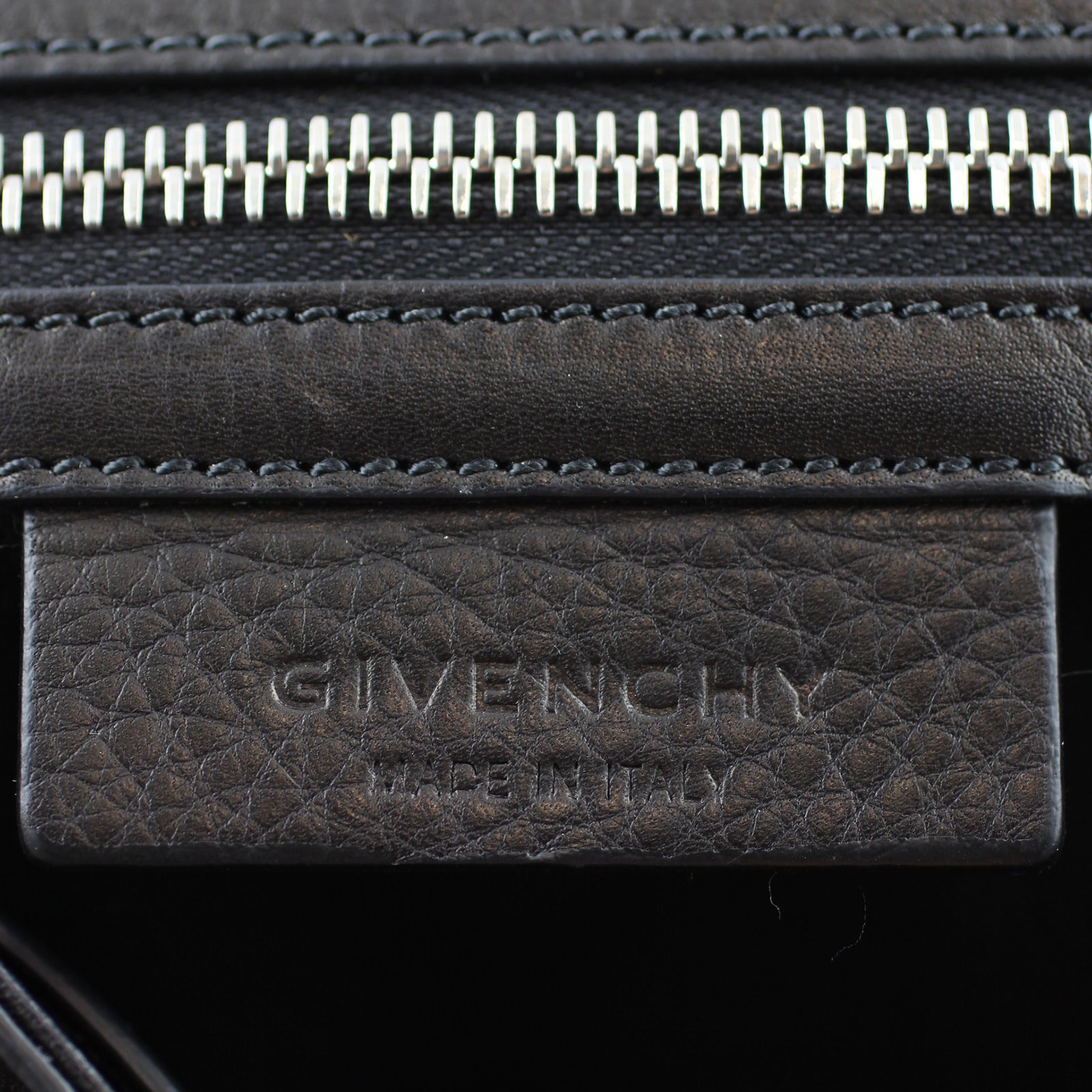 Givenchy Pandora Pure Small stamp