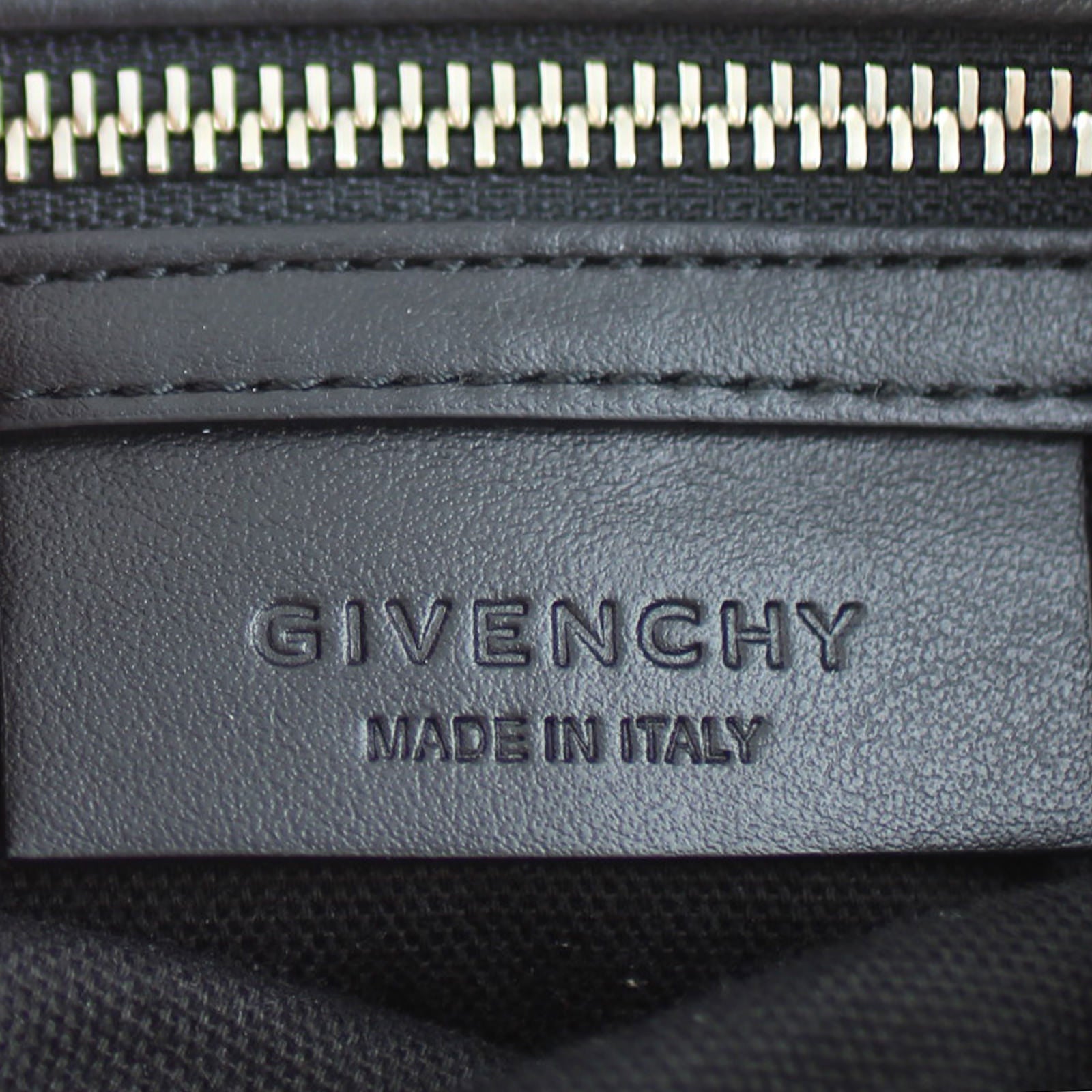 Givenchy Pandora Small Stamp