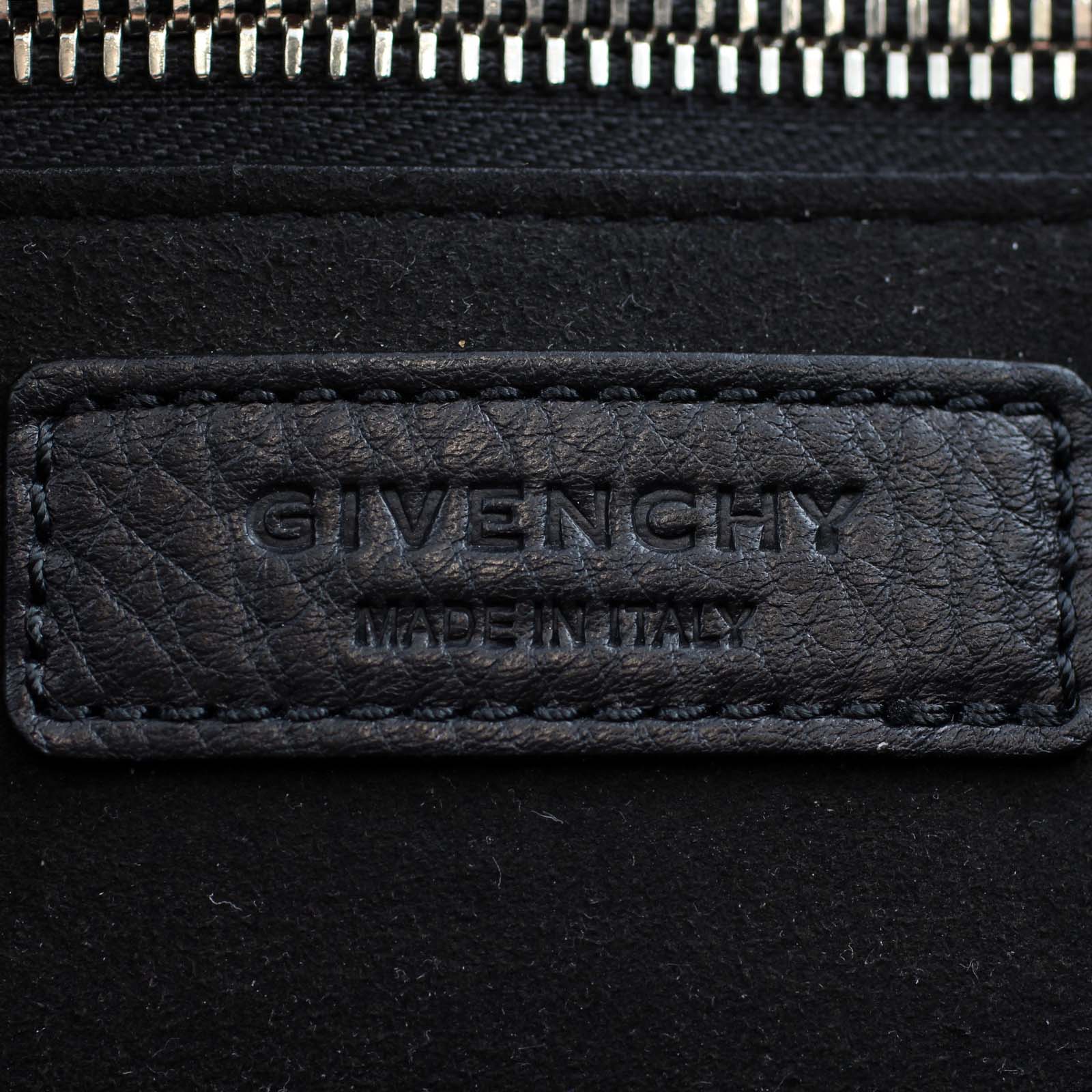 Givenchy Shark Small Made in Italy