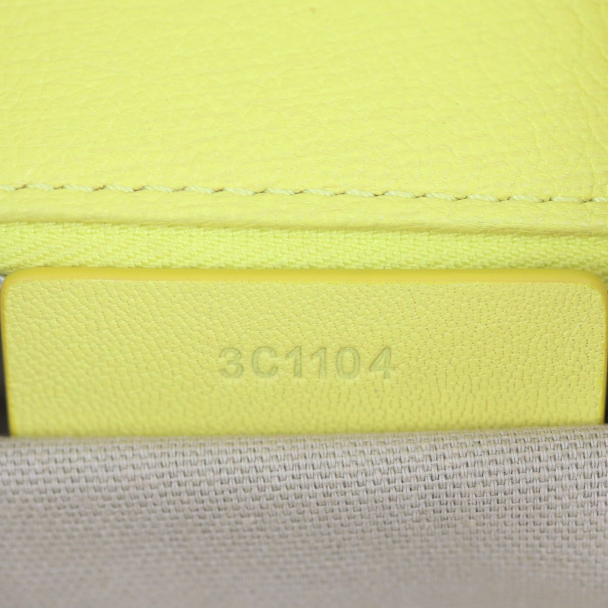 Givenchy Antigona Mini Date code

