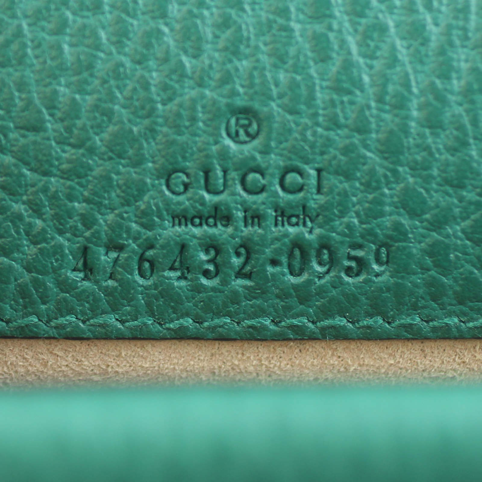 Gucci Dionysus Super Mini Chain Bag Code