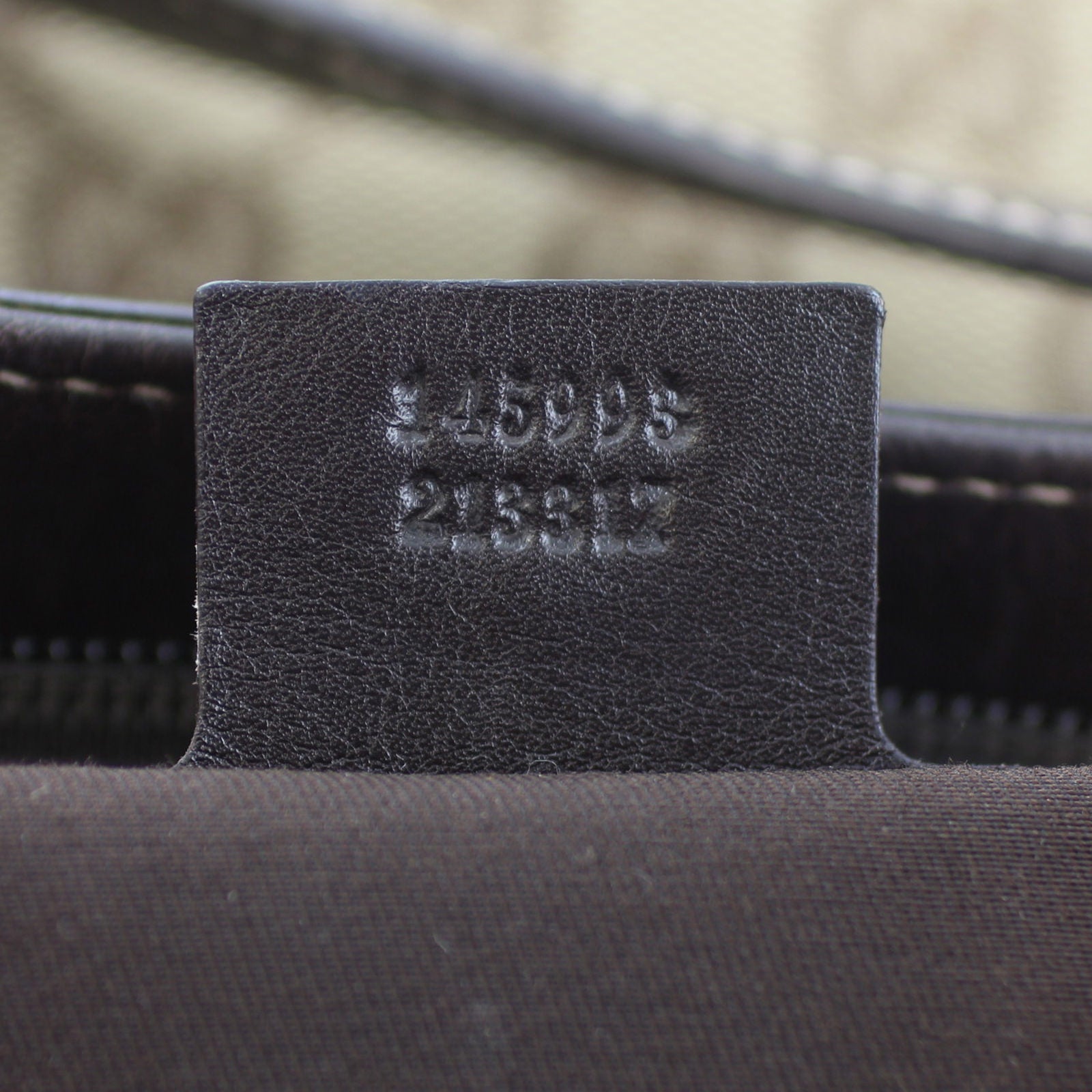 Gucci GG Canvas Tote Code