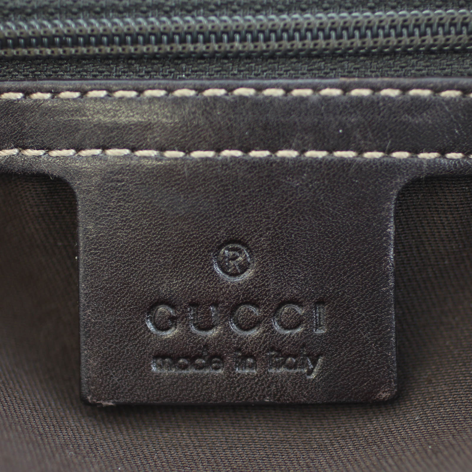 Gucci GG Canvas Tote Stamp
