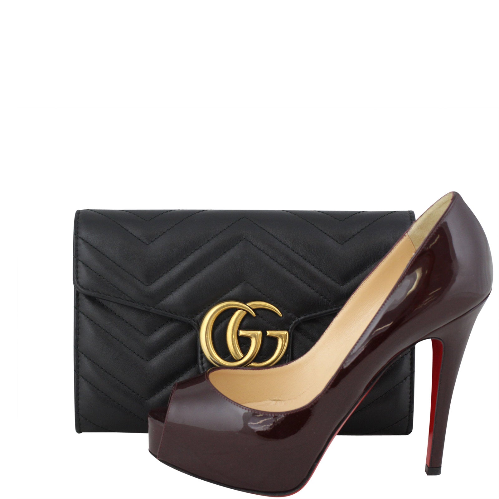 Gucci GG Marmont Matelasse Mini Bag Scale