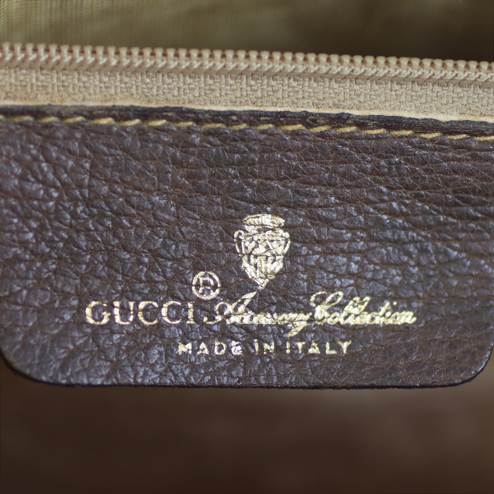 Gucci GG Supreme Boston Stamp