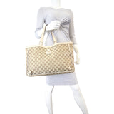 Gucci GG Supreme Medium Abbey D-Ring Tote Mannequin