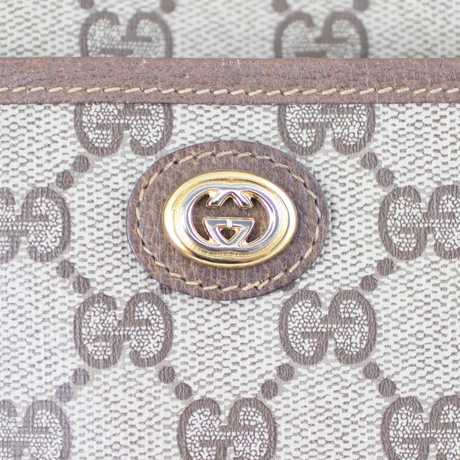 Gucci GG Supreme Shoulder Bag Logo