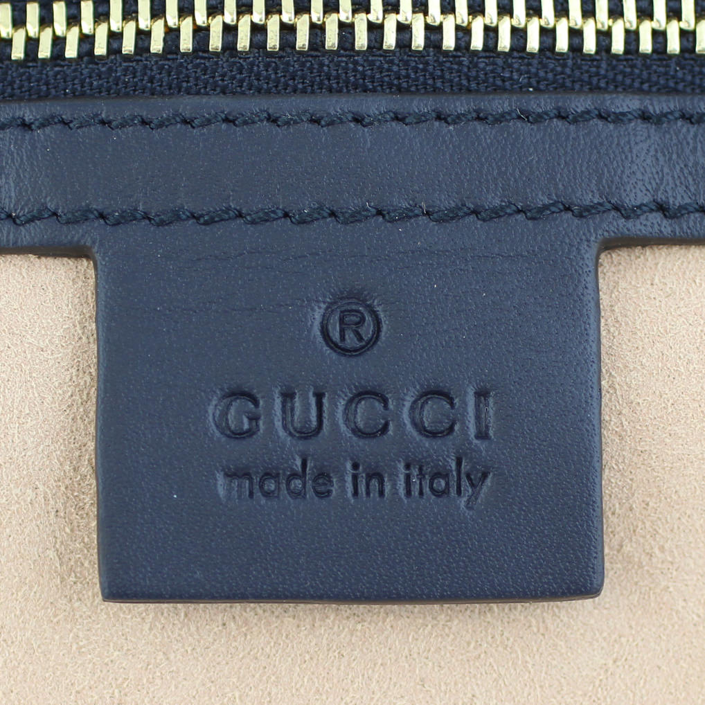 Gucci GG Supreme Small Tote Stamp