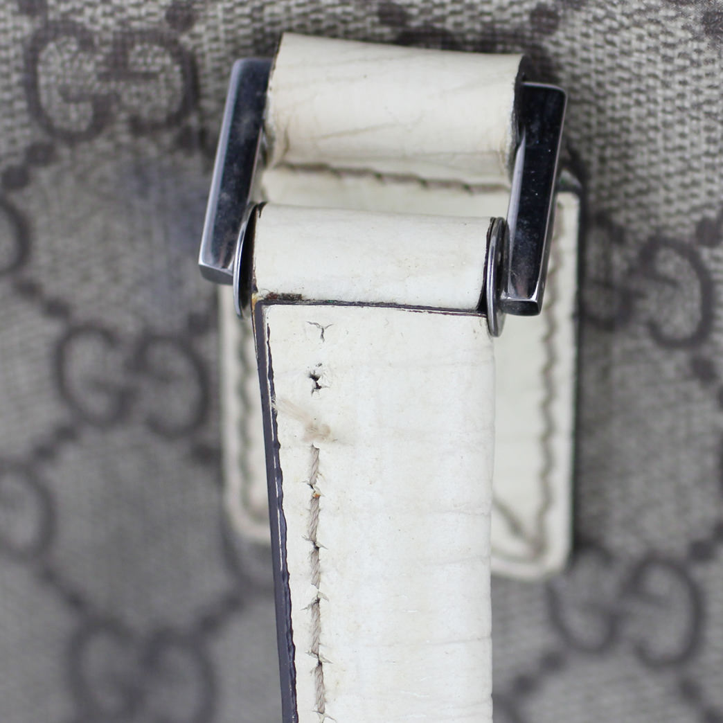 Gucci GG Supreme Tote Large Hardware