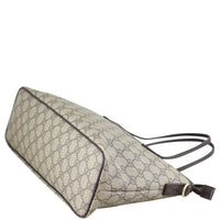 Gucci GG Supreme Tote Corner