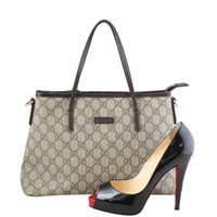 Gucci GG Supreme Tote Scale