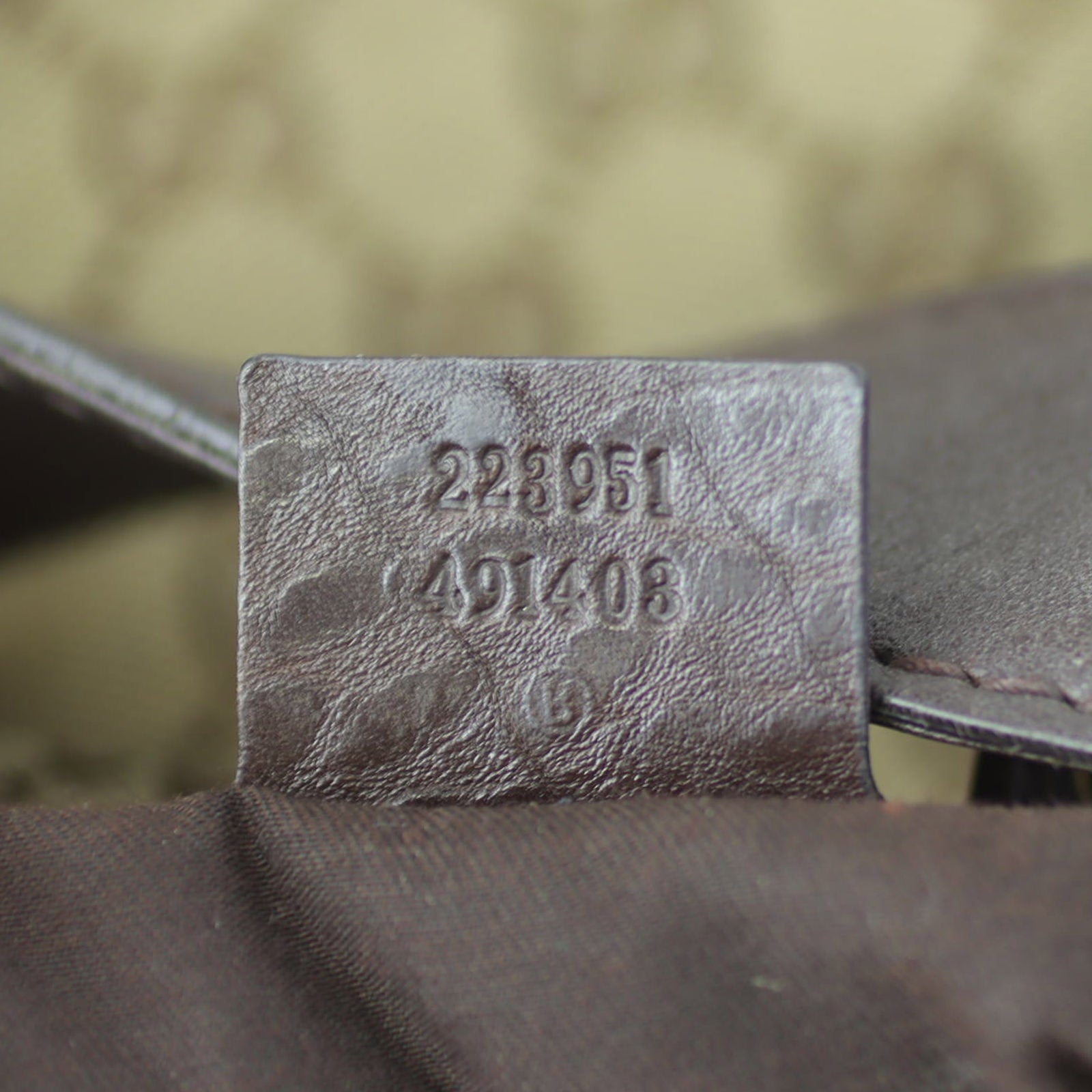 Gucci Hobo GG Canvas Large Code