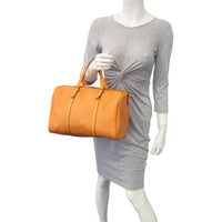 Gucci Microguccissima Boston Medium Bag Mannequin