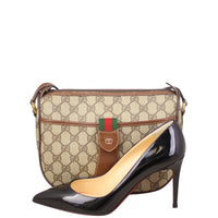 Gucci Sherry Line Shoulder Bag Scale
