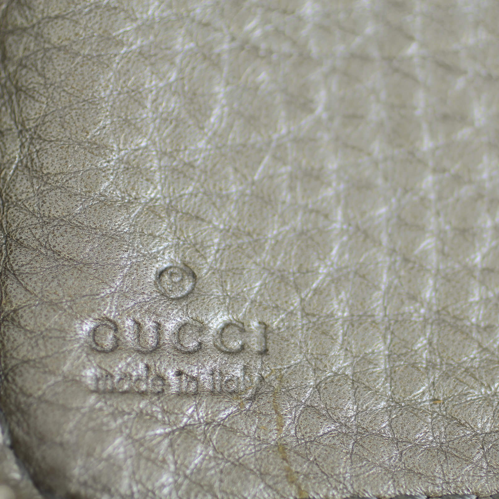 Gucci Soho Continental Wallet stamp