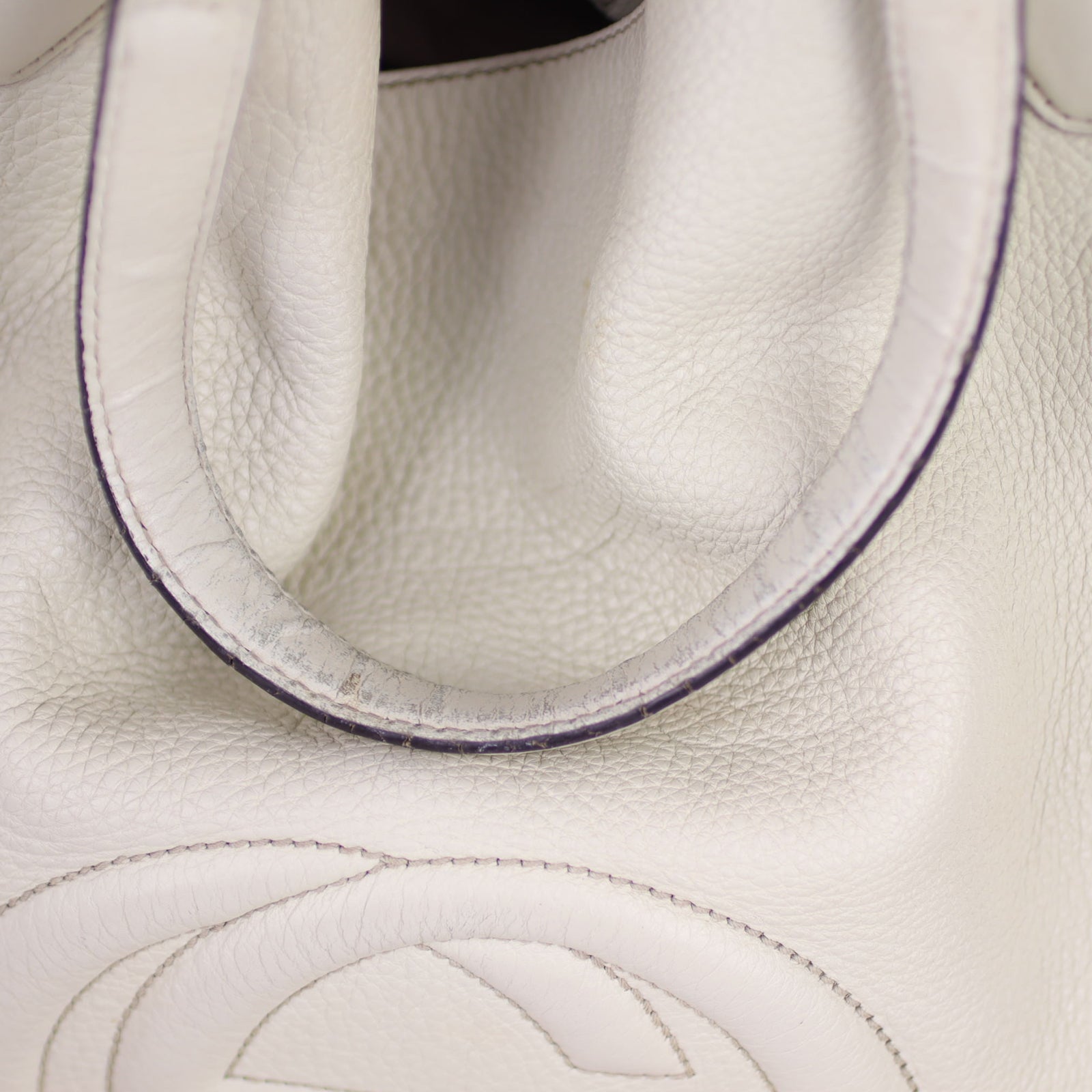 Gucci Soho Medium Tote Corner