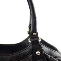 Gucci Sukey Tote handle