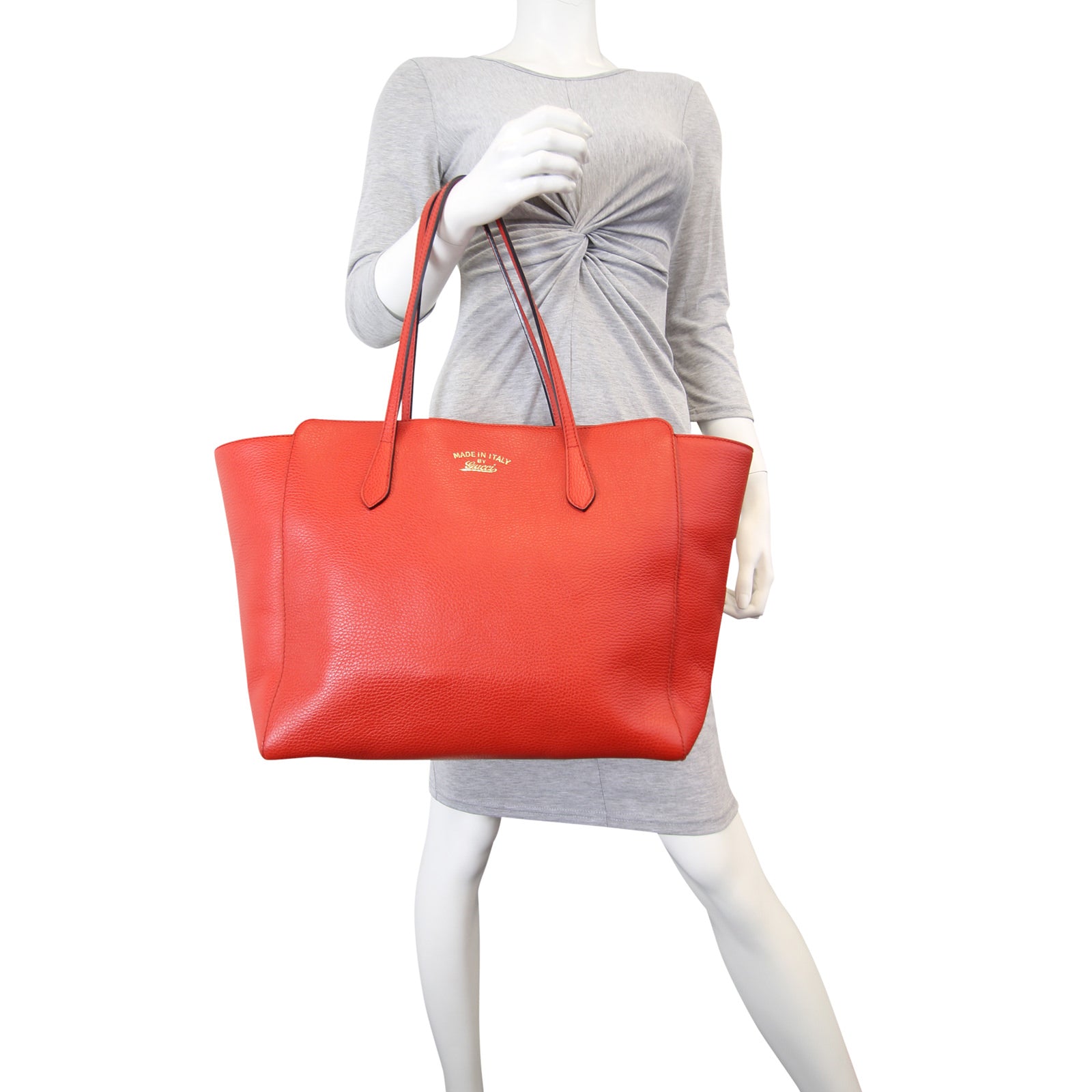 Gucci Swing Medium Leather Tote Mannequin