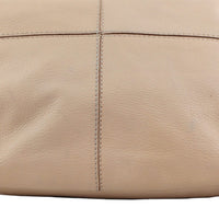 Givenchy Nightingale Medium wear