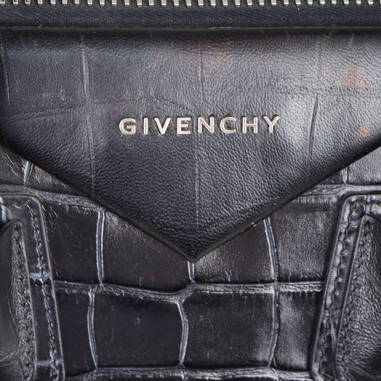 Givenchy Antigona Medium Hardware