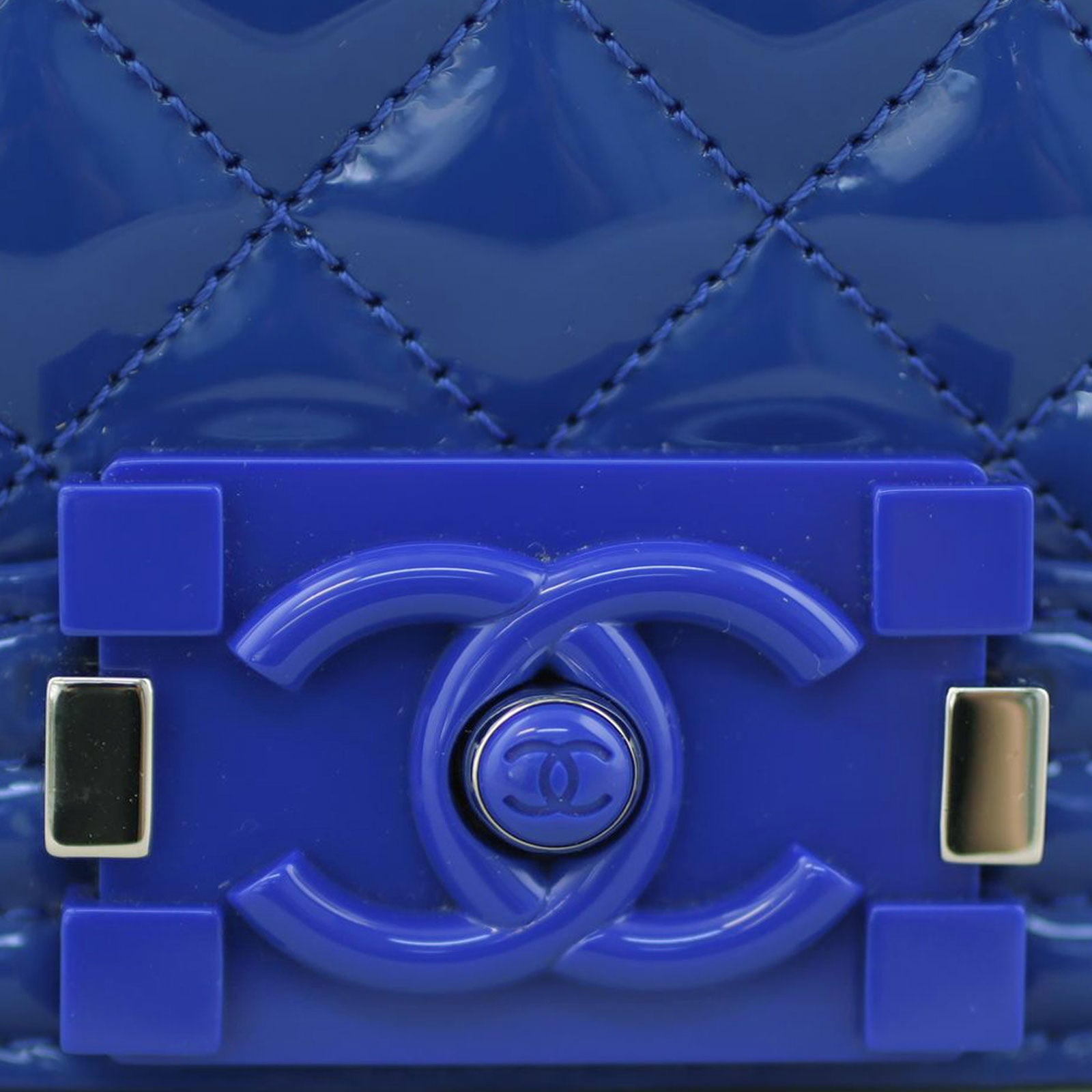 Chanel Boy Old Medium Clasp