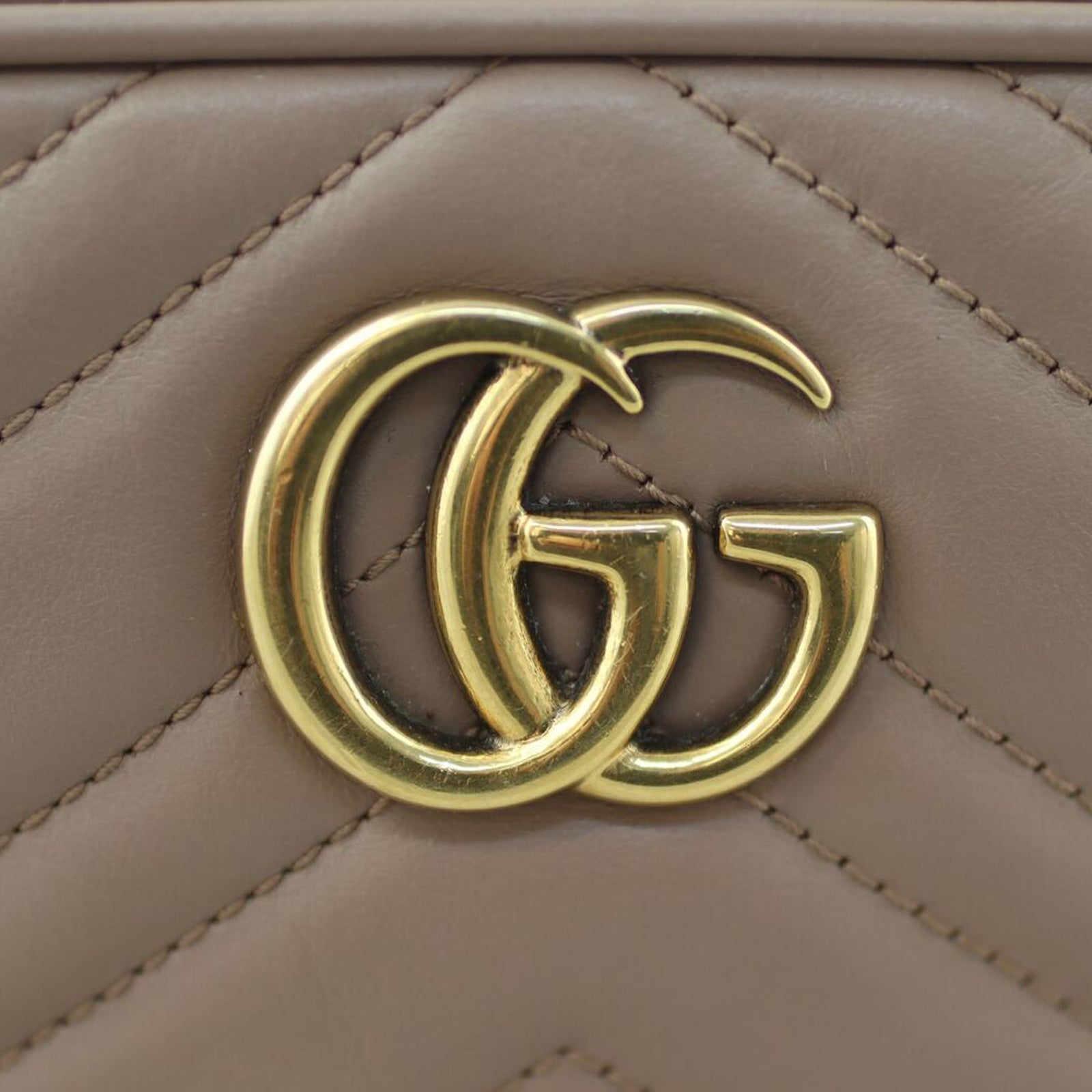 Gucci GG Marmont Mini Camera Bag Hardware