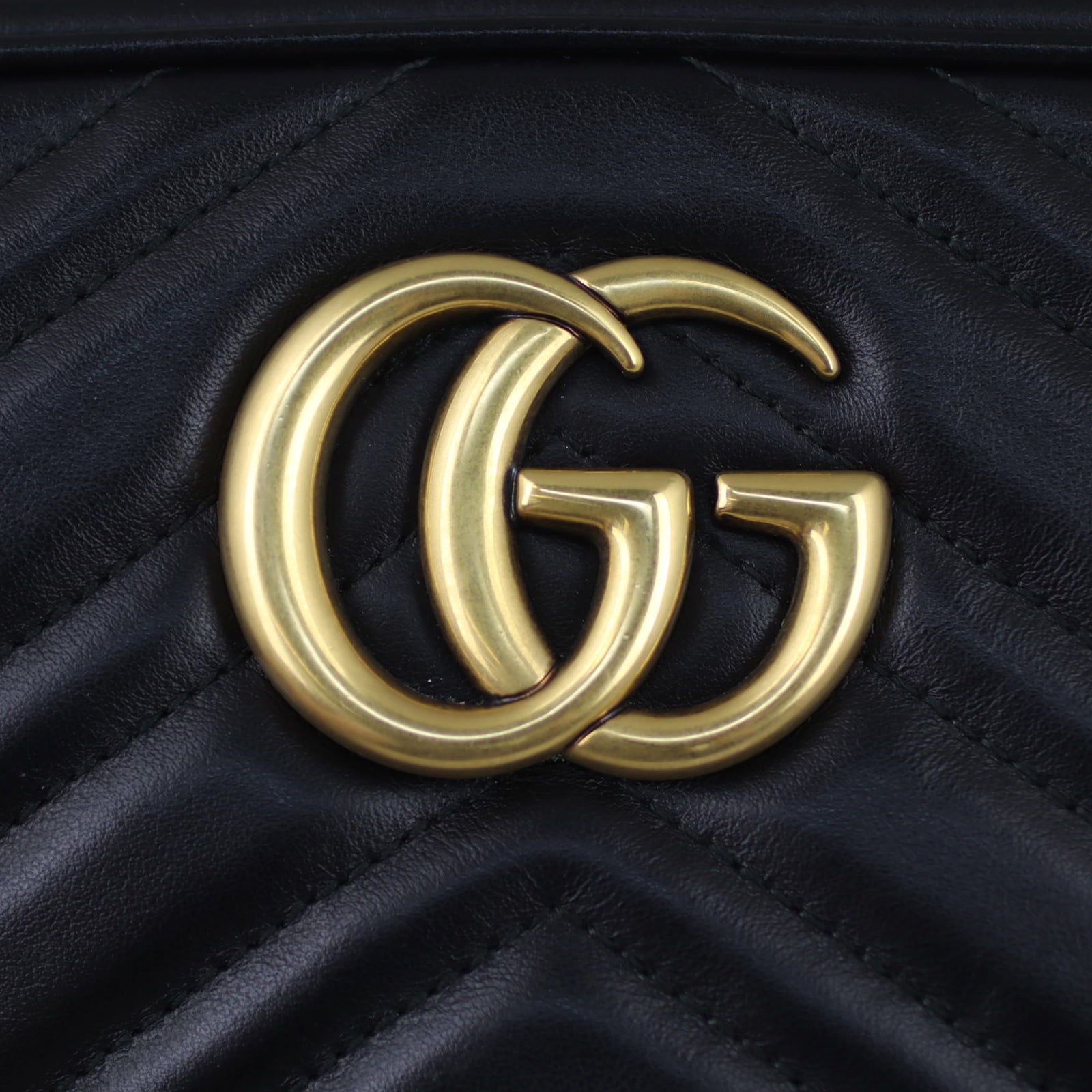 Gucci GG Marmont Small Camera Bag Hardware
