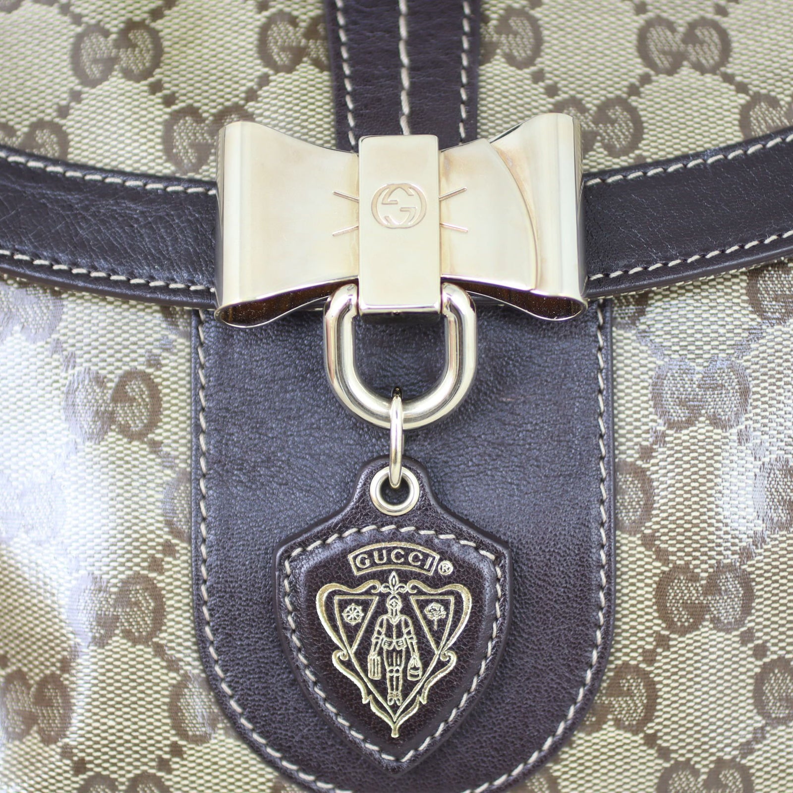 Gucci GG Crystal Duchessa Small Shoulder Bag Hardware