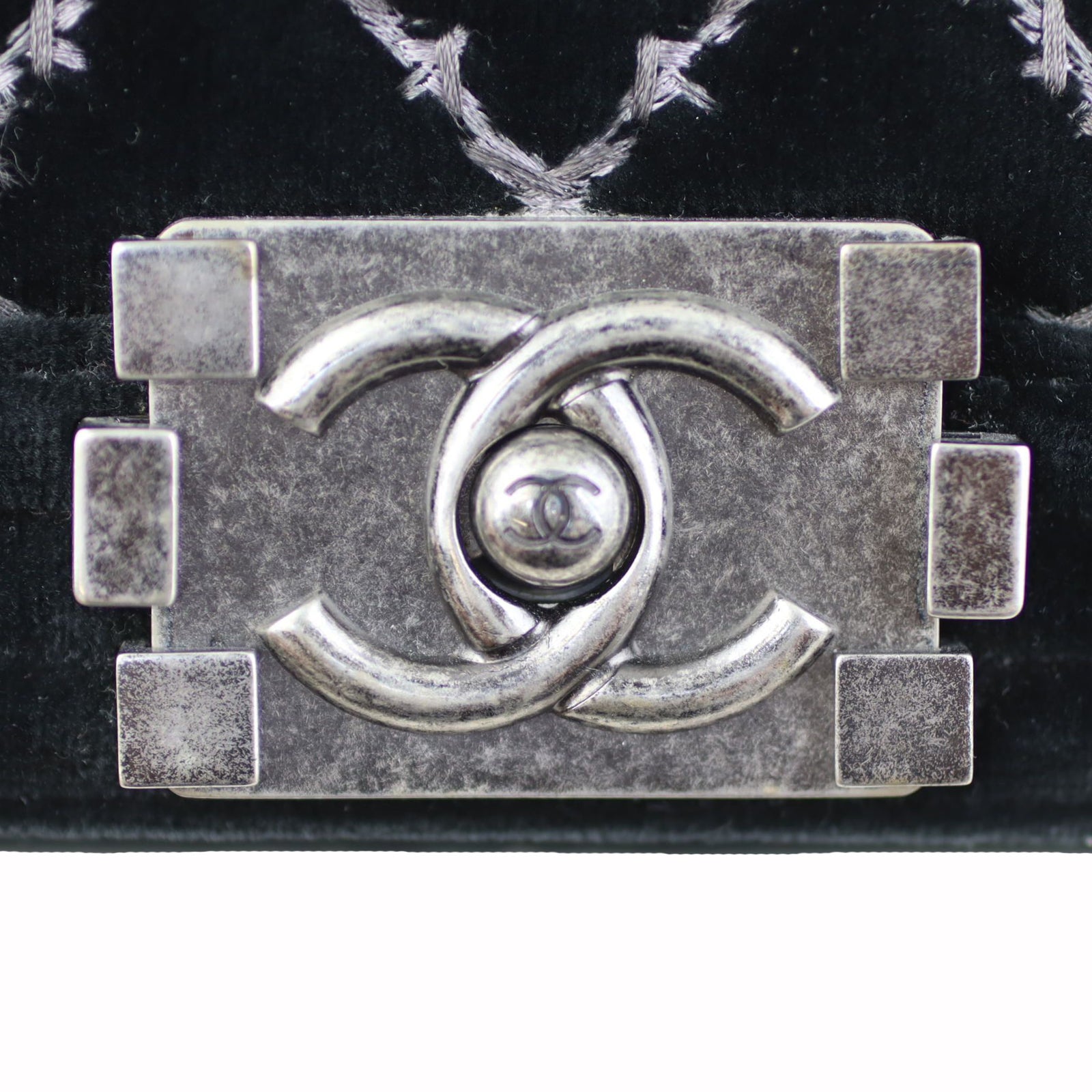 Chanel Boy Old Medium Velvet Hardware